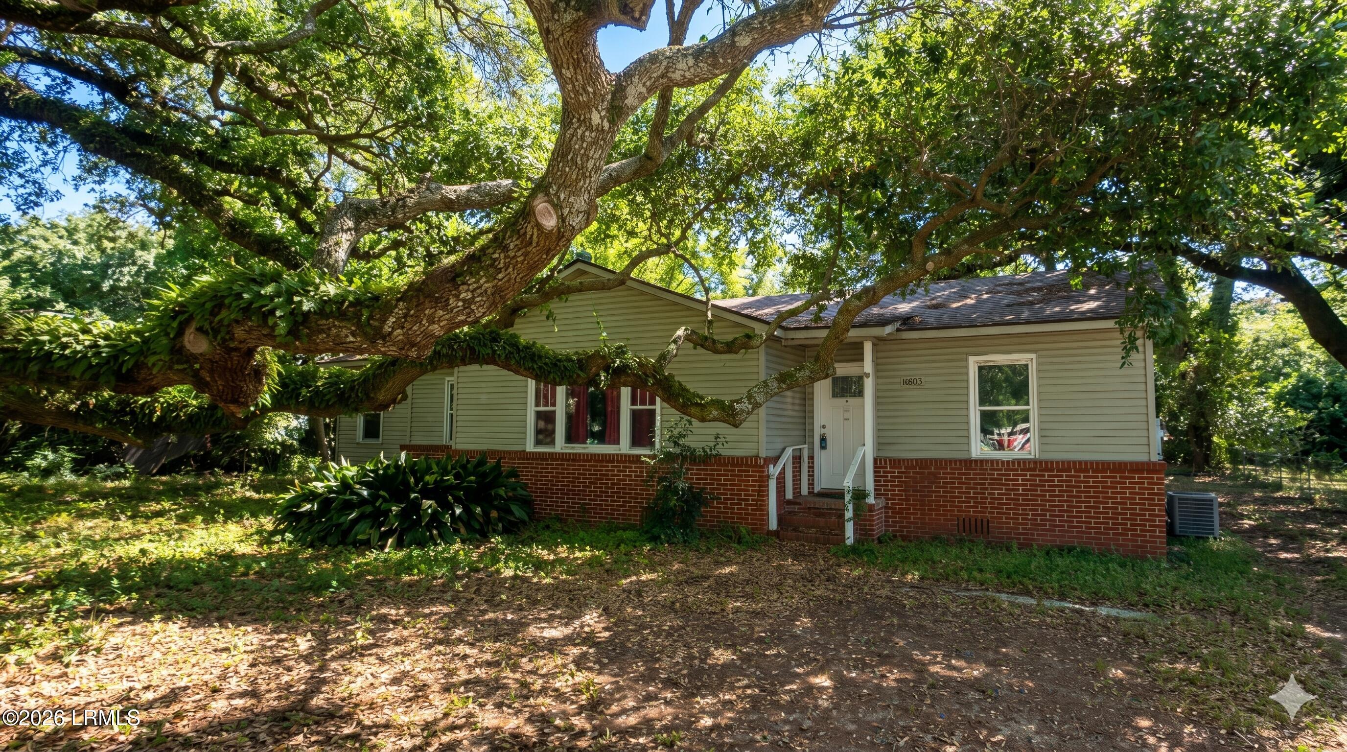 1505 State Rd S-7-202 Beaufort, SC 29902 - Photo 1 of 30 Gemini_Generated_Image_7tn27b7tn27b7tn2