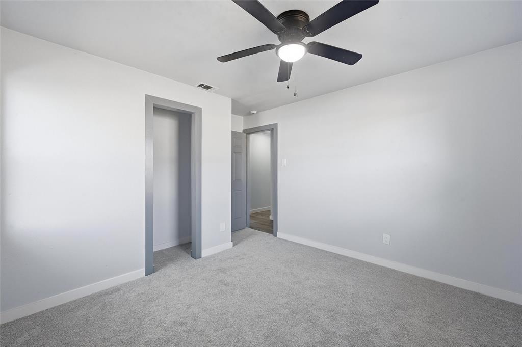 3922 Rainier Street Irving, TX 75062 - Photo 20 of 25