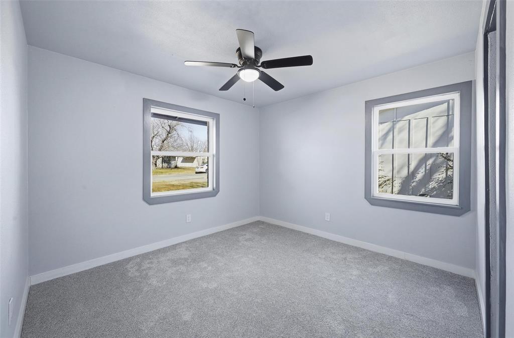 3922 Rainier Street Irving, TX 75062 - Photo 21 of 25