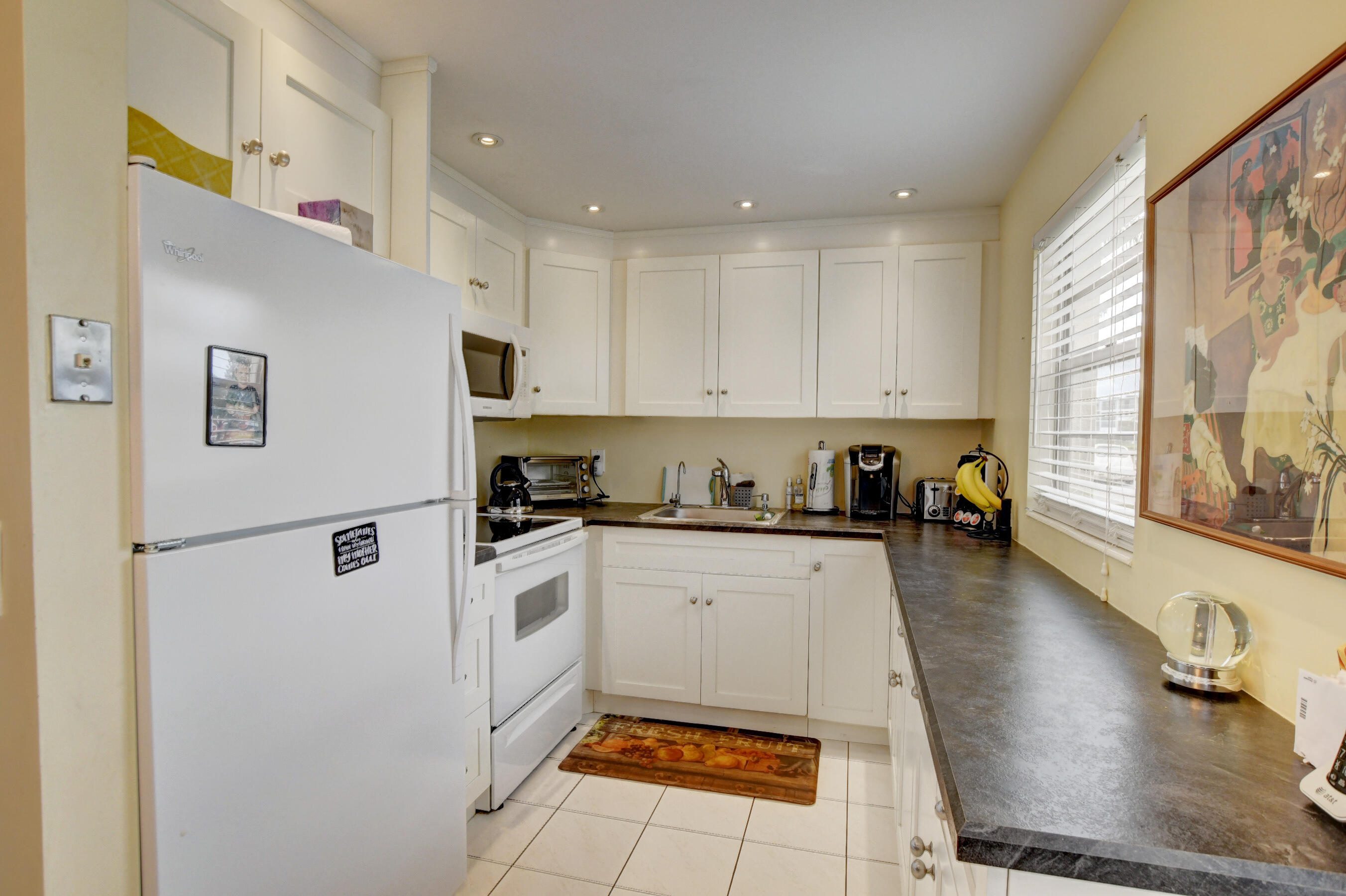 299 Dorset H Boca Raton, FL 33434 - Photo 1 of 20 EBF_8532And4more