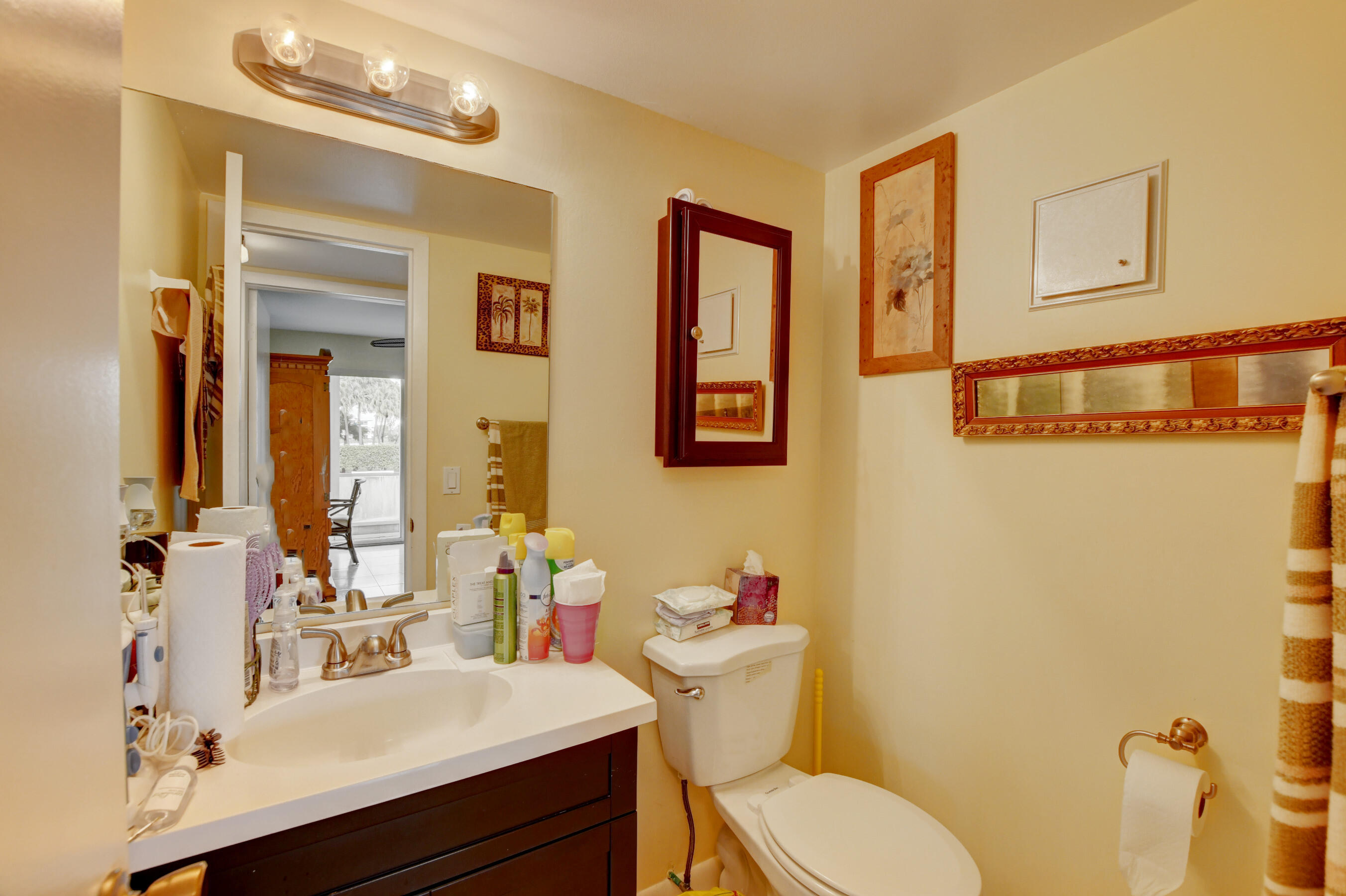 299 Dorset H Boca Raton, FL 33434 - Photo 4 of 20 EBF_8557And4more