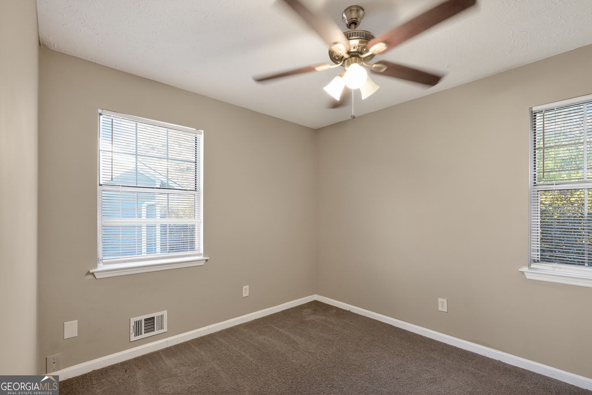 5065 Donnell Way Decatur, GA 30035 - Photo 14 of 33