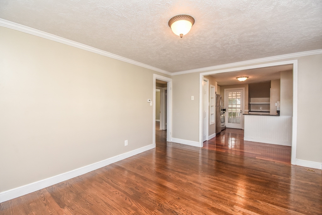 7 Hilltop Road, Unit A Watertown, MA 02472 - Photo 3 of 23