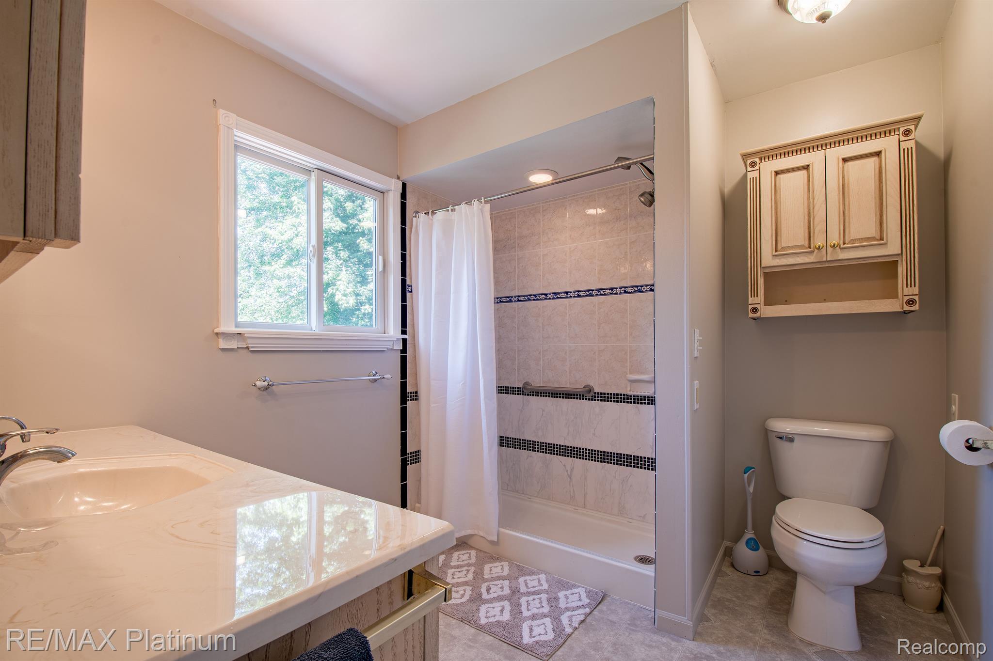 5417 Lobdell Road Fenton, MI 48430 - Photo 30 of 51 Gallery Image 30