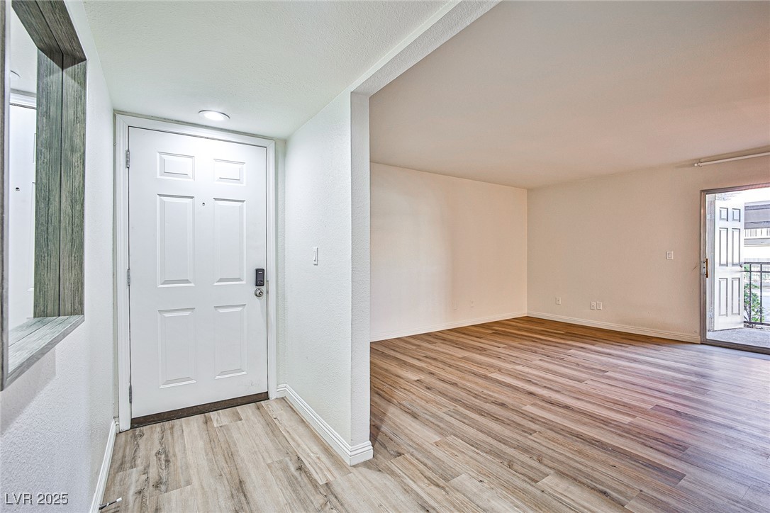 5493 Indian River Drive, Unit 371 Las Vegas, NV 89103 - Photo 12 of 19