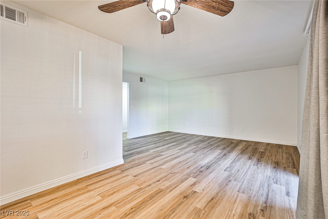 5493 Indian River Drive, Unit 371 Las Vegas, NV 89103 - Photo 10 of 19