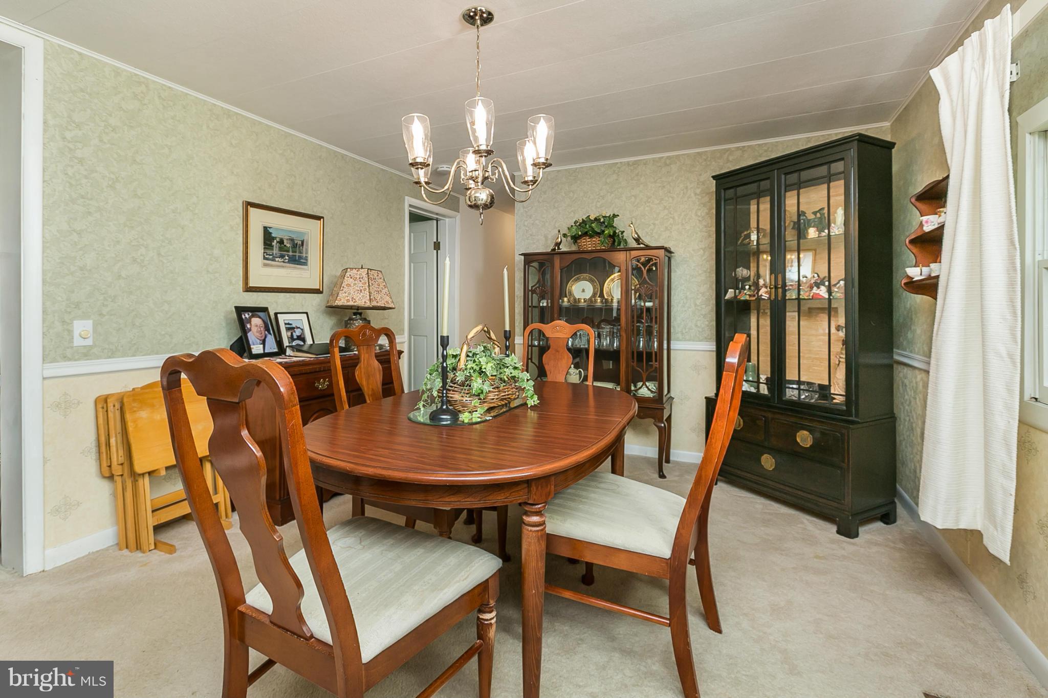 14805 Falls Road Cockeysville, MD 21030 - Photo 5 of 30 Dining Room