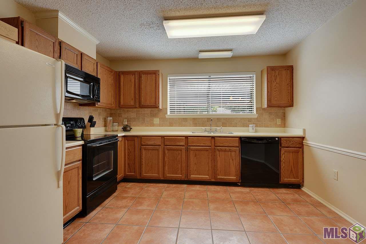 2472 Inverrary Drive Baton Rouge, LA 70816 - Photo 8 of 10 Gallery Image 8