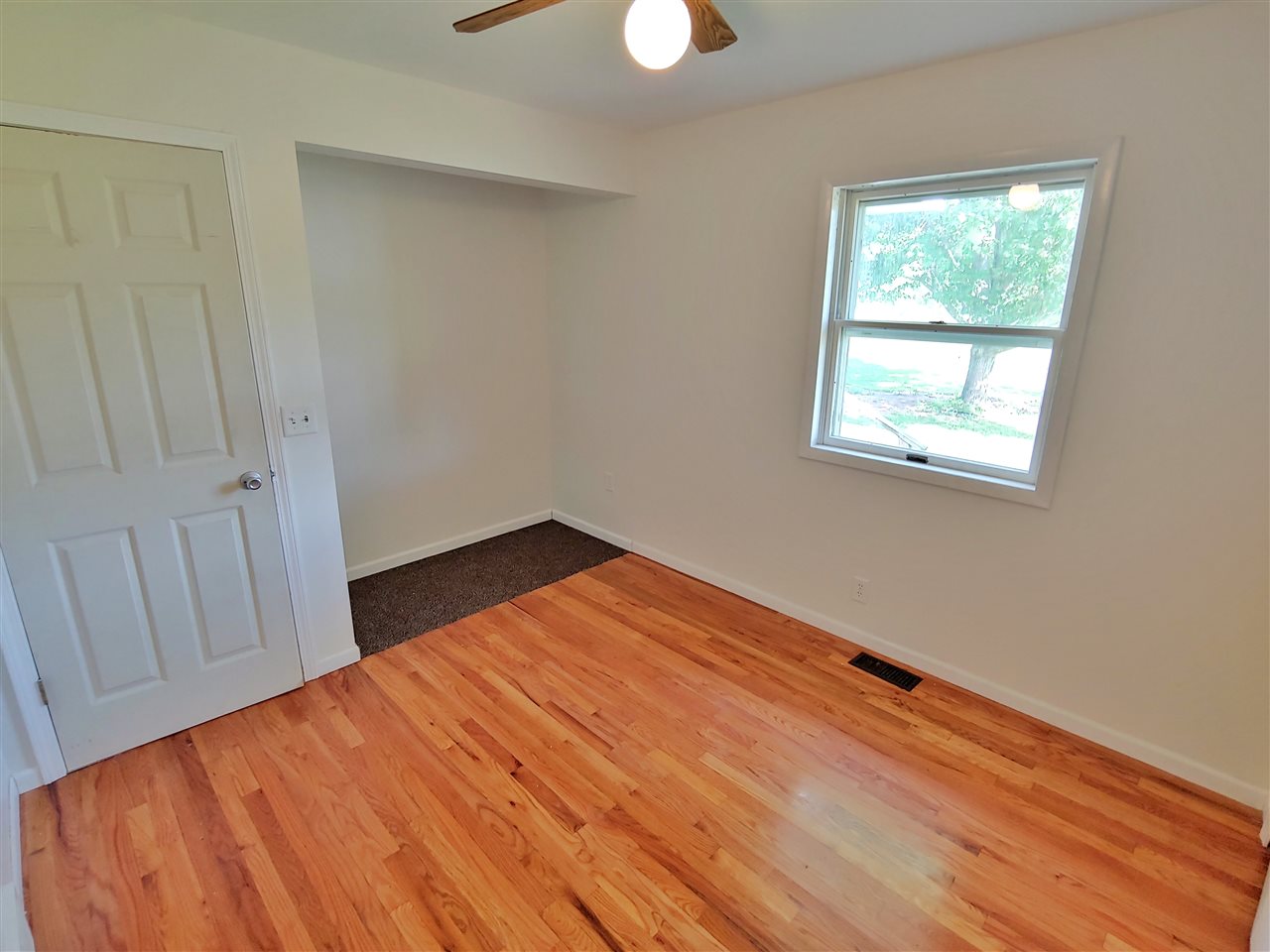 12304 Lake Road Montrose, MI 48457 - Photo 27 of 42