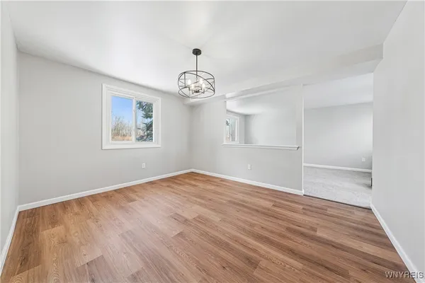 $194,999 | 32 Pebble Creek Drive, Cheektowaga, NY 14227