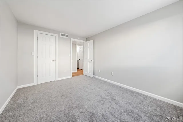 $199,000 | 32 Pebble Creek Drive, Cheektowaga, NY 14227