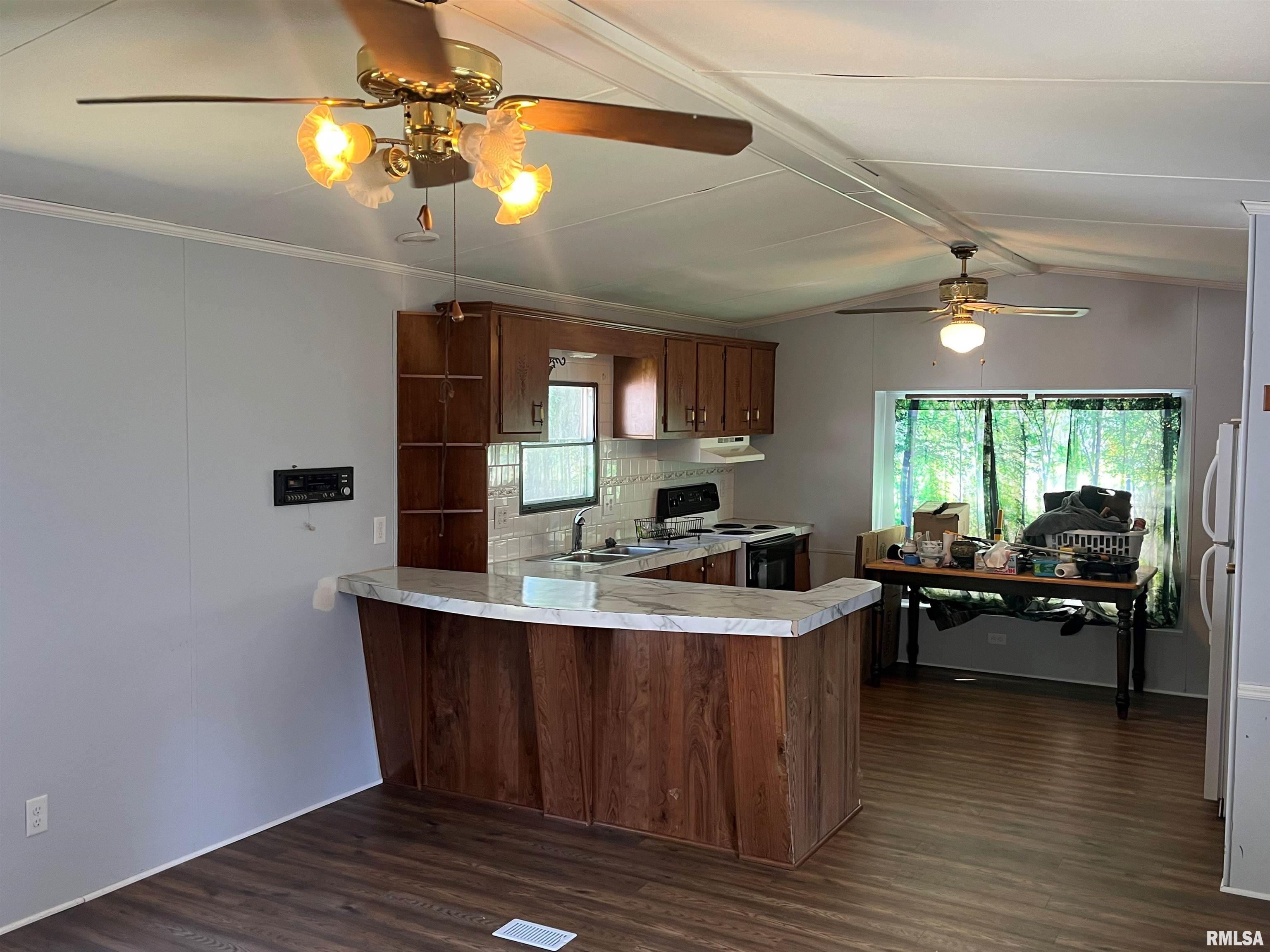 3500 North Dirksen Parkway, Unit 84 Springfield, IL 62702 - Photo 2 of 15