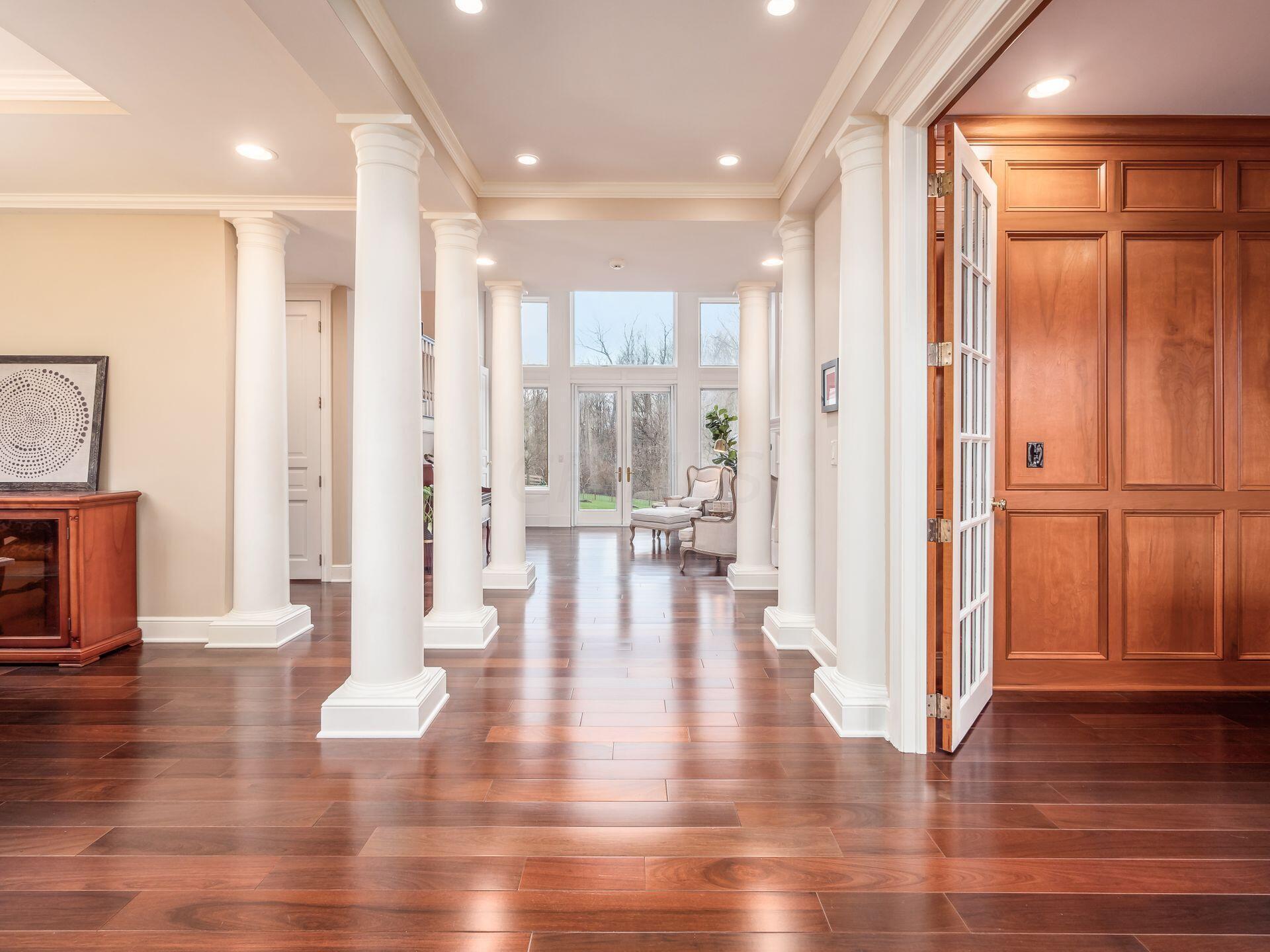 2576 Colts Neck Road Blacklick, OH 43004 - Photo 4 of 71 Front Entry View, wow!
