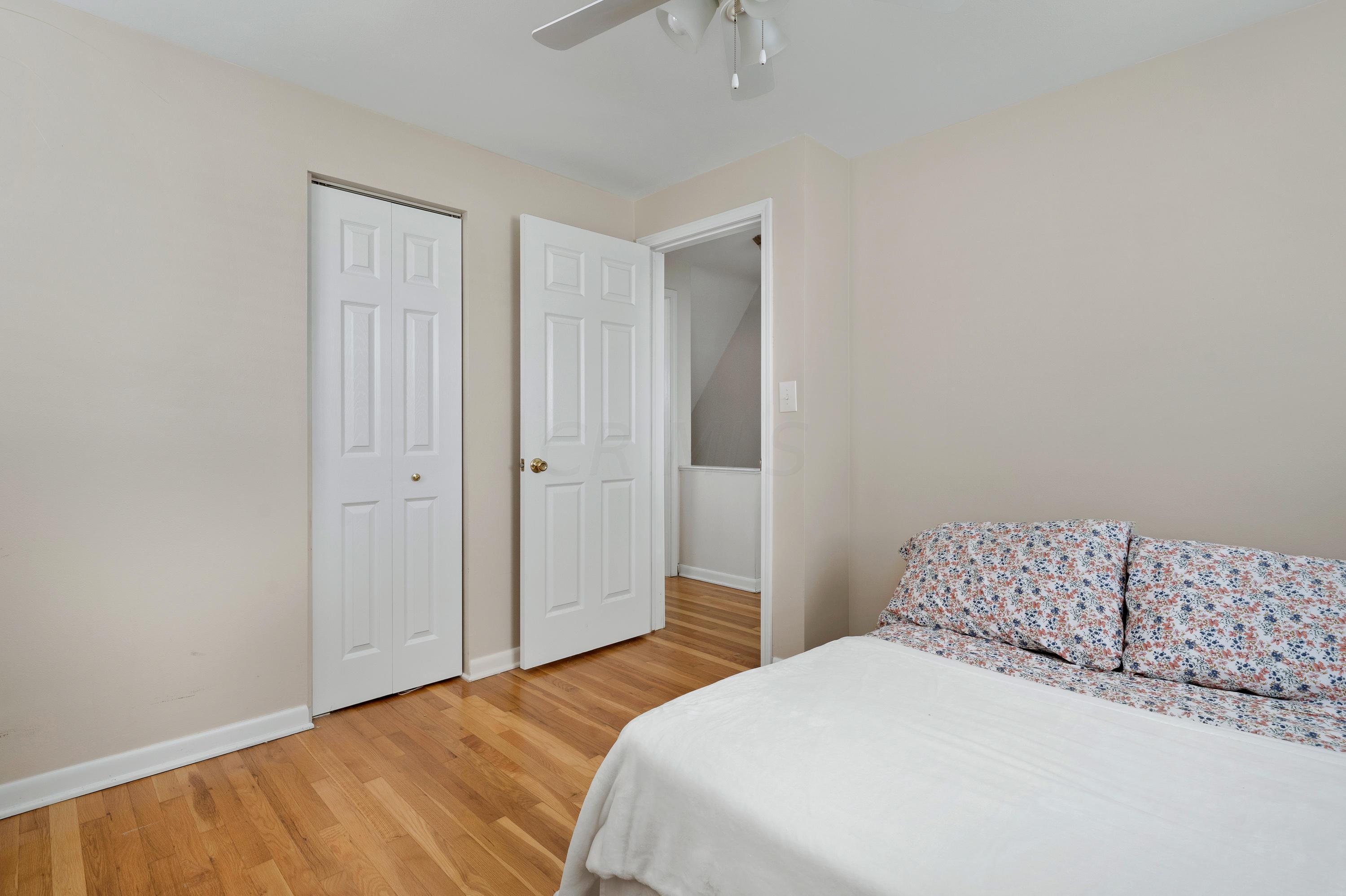 1882 Kentwell Road Columbus, OH 43221 - Photo 20 of 28 Gallery Image 20
