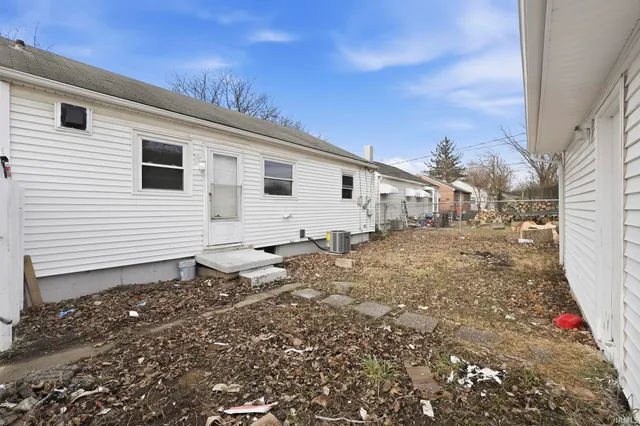 $139,000 | 4727 Weisser Park Avenue, Fort Wayne, IN 46806