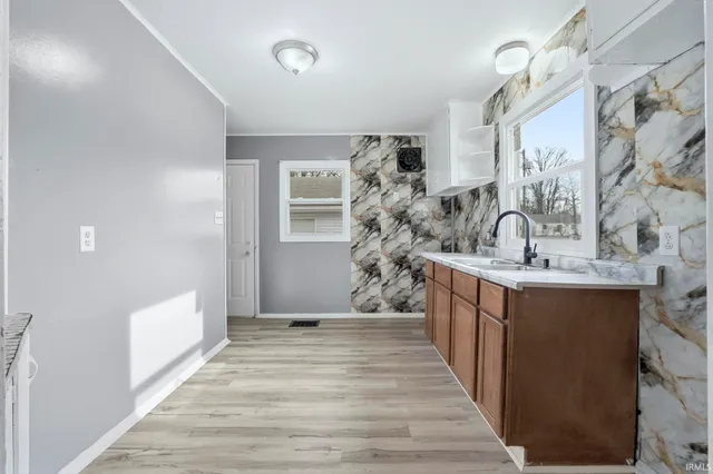 $139,000 | 4727 Weisser Park Avenue, Fort Wayne, IN 46806