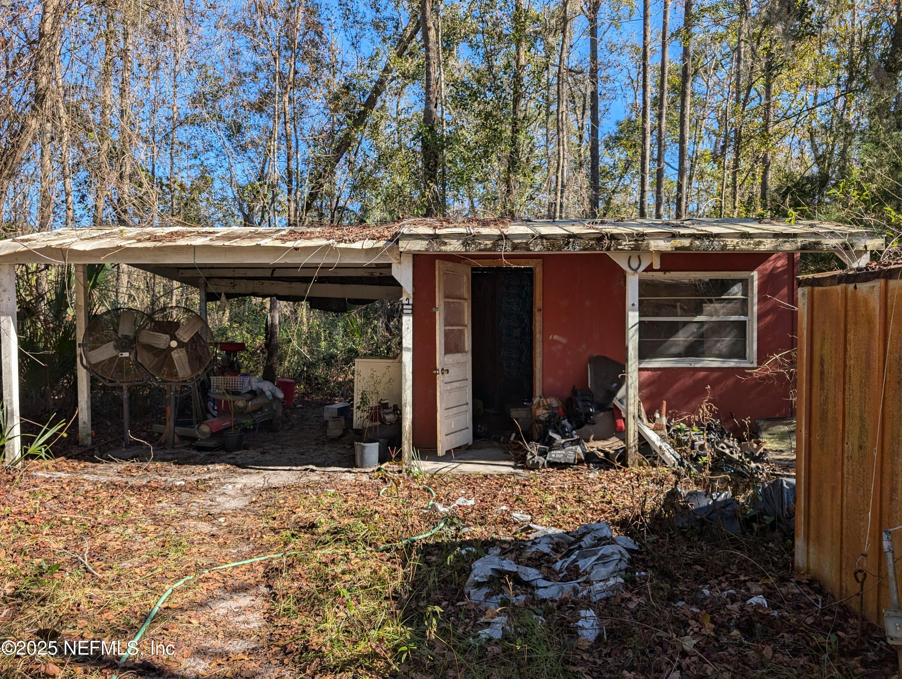 326 Hoover Road Interlachen, FL 32148 - Photo 21 of 25 326 HOOVER RD 7
