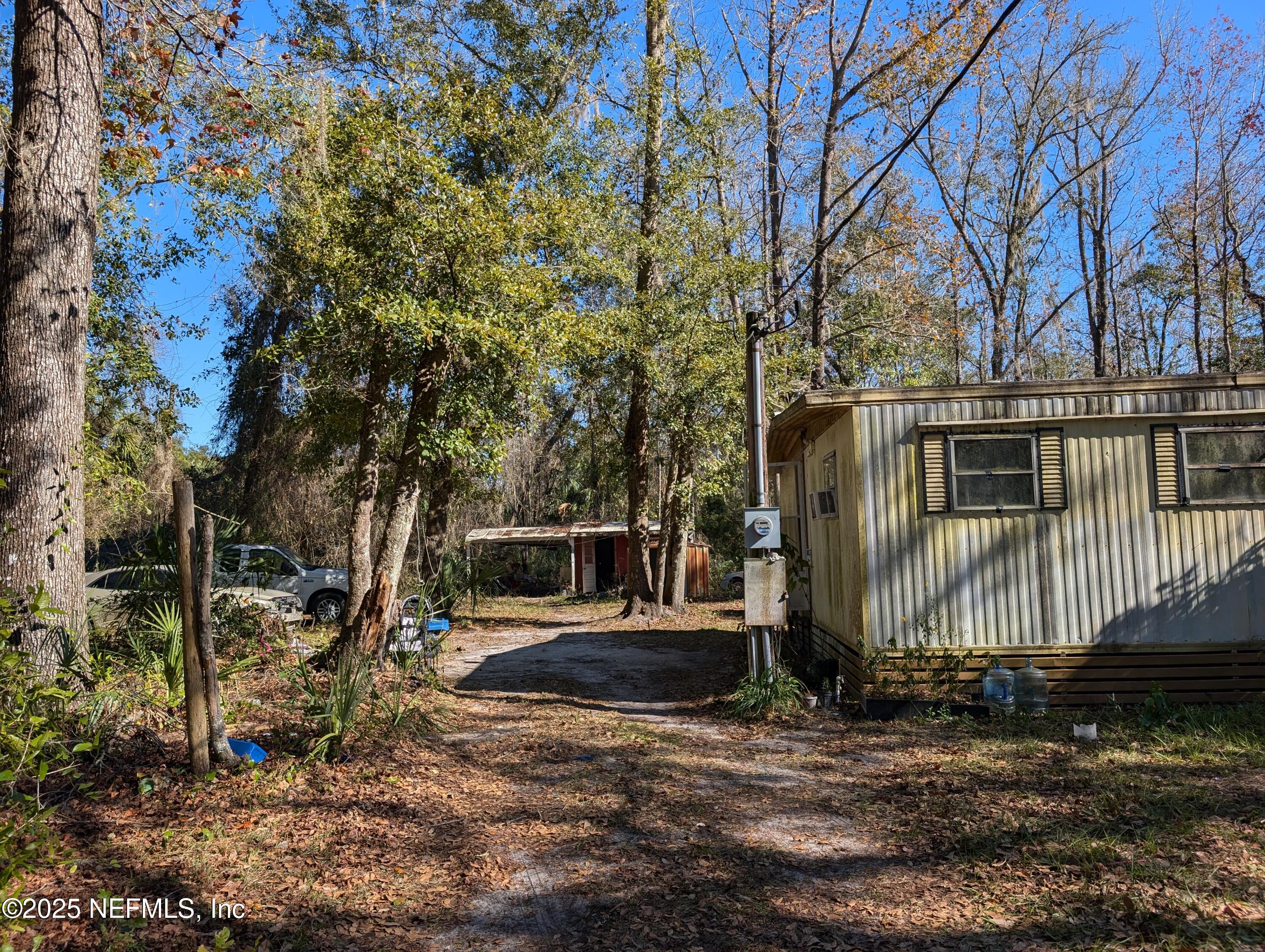 326 Hoover Road Interlachen, FL 32148 - Photo 24 of 25 326 HOOVER RD 4