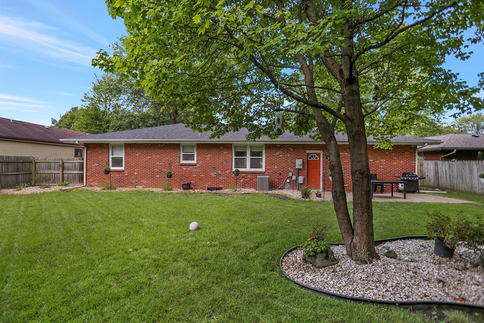 2308 Brookshire West Champaign, IL 61821 - Photo 32 of 34