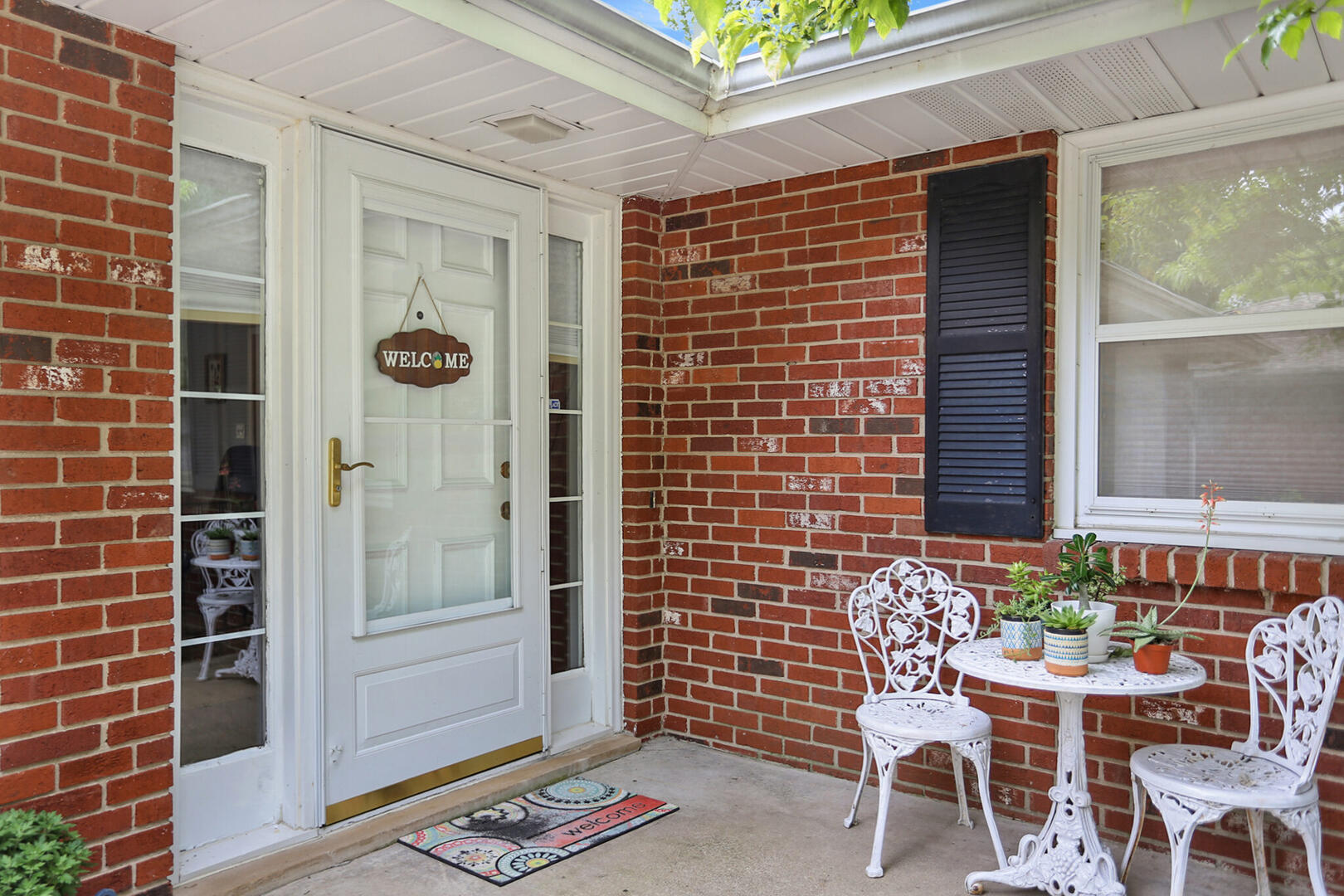 2308 Brookshire West Champaign, IL 61821 - Photo 5 of 34