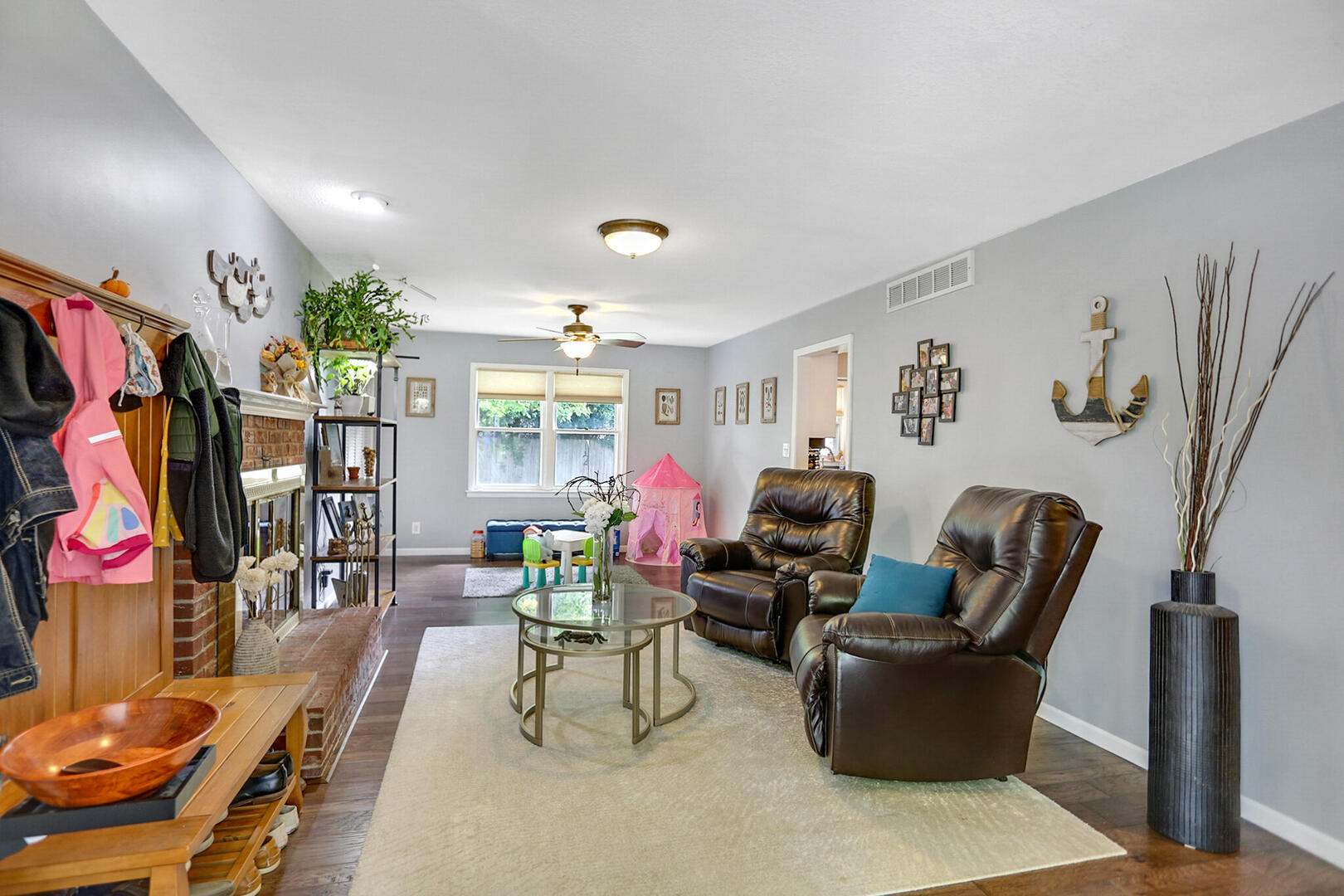 2308 Brookshire West Champaign, IL 61821 - Photo 7 of 34