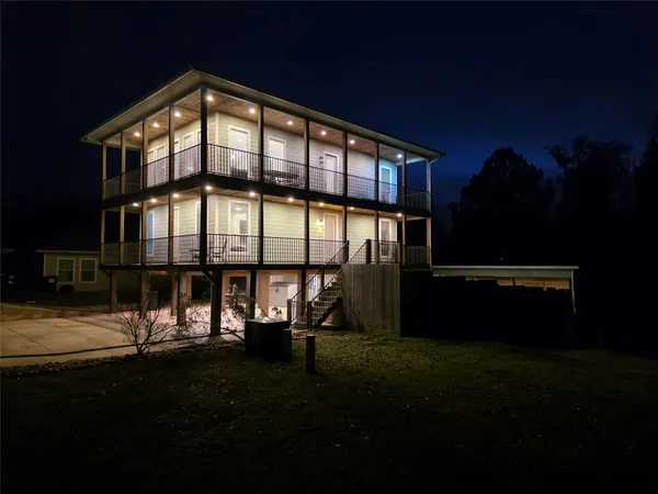 $549,000 | 201 Coco Loop, Point Blank, TX 77364