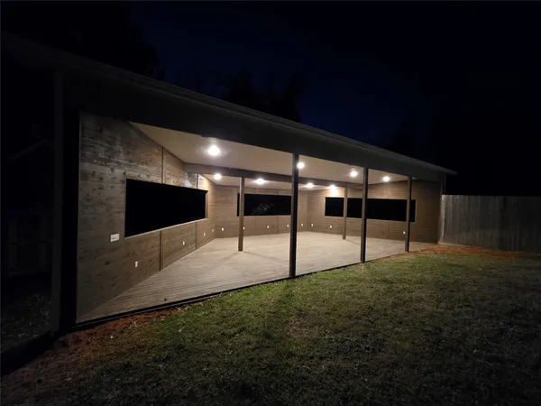 $549,000 | 201 Coco Loop, Point Blank, TX 77364