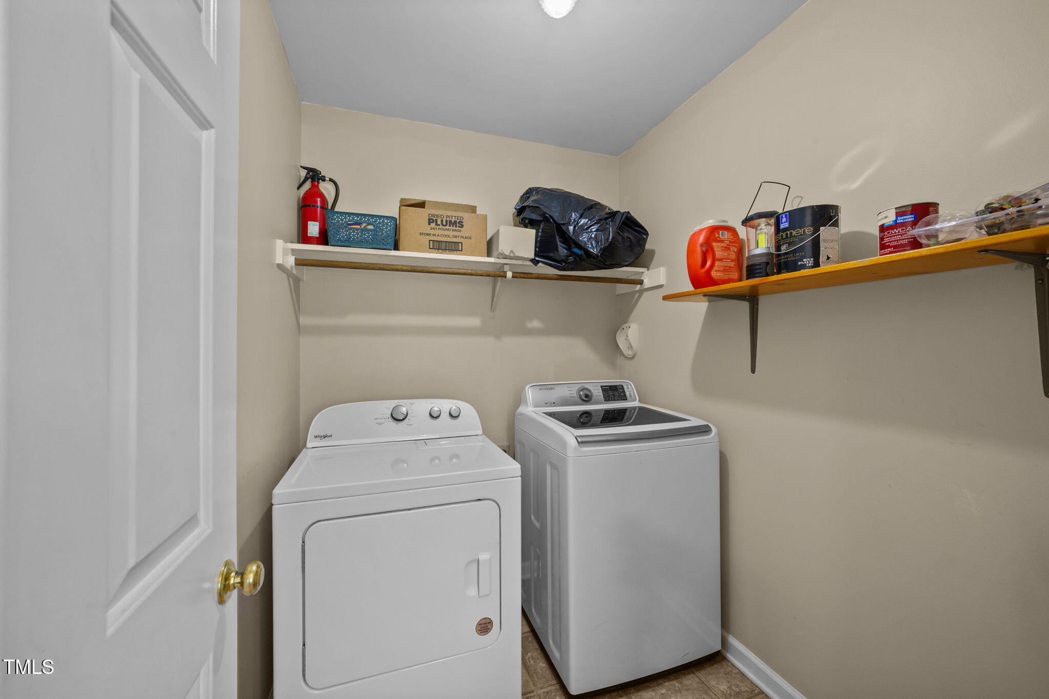 597 Corbett Road Clayton, NC 27520 - Photo 14 of 29 Laundry room