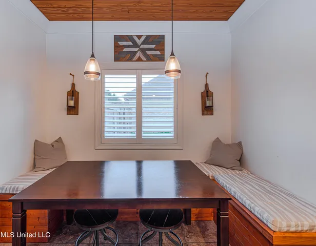 $470,000 | 100 Woodbury Park Place, Madison, MS 39110