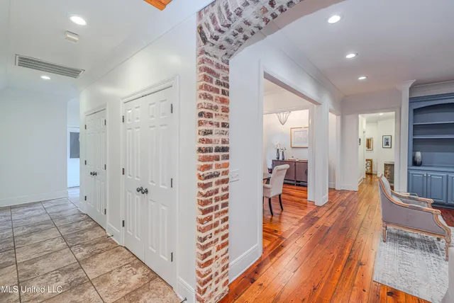 $470,000 | 100 Woodbury Park Place, Madison, MS 39110