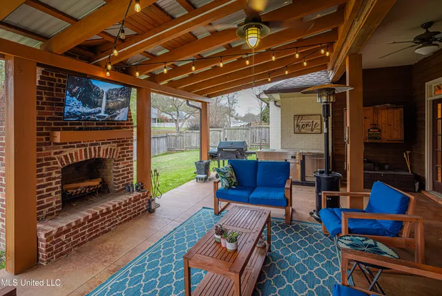 $470,000 | 100 Woodbury Park Place, Madison, MS 39110