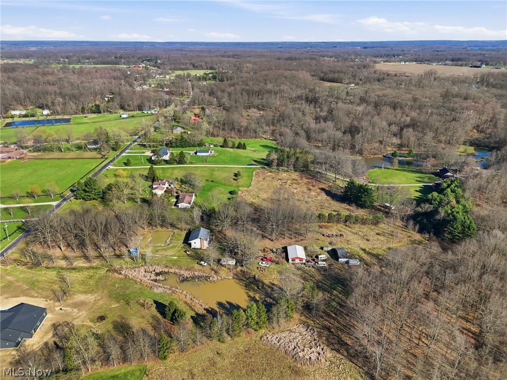 9800 Williams Road Diamond, OH 44412 - Photo 24 of 33 Gallery Image 24