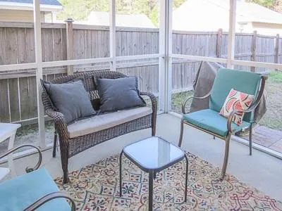 $2,495 | 156 Avonshire Drive, Summerville, SC 29483