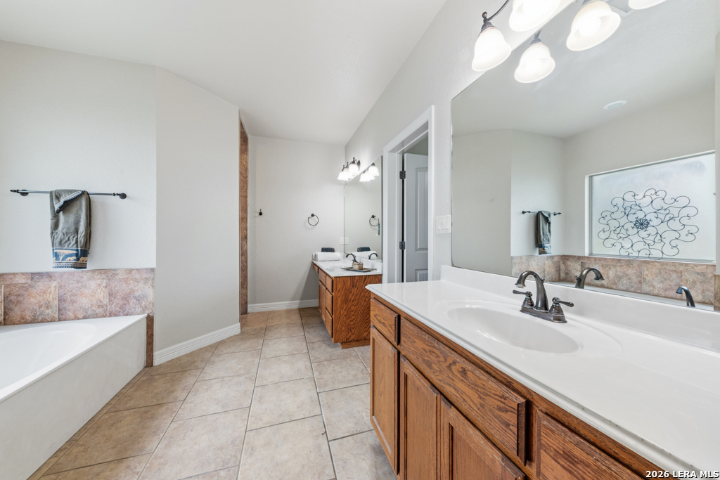 1211 Mossy Hollow Road Spring Branch, TX 78070 - Photo 12 of 40