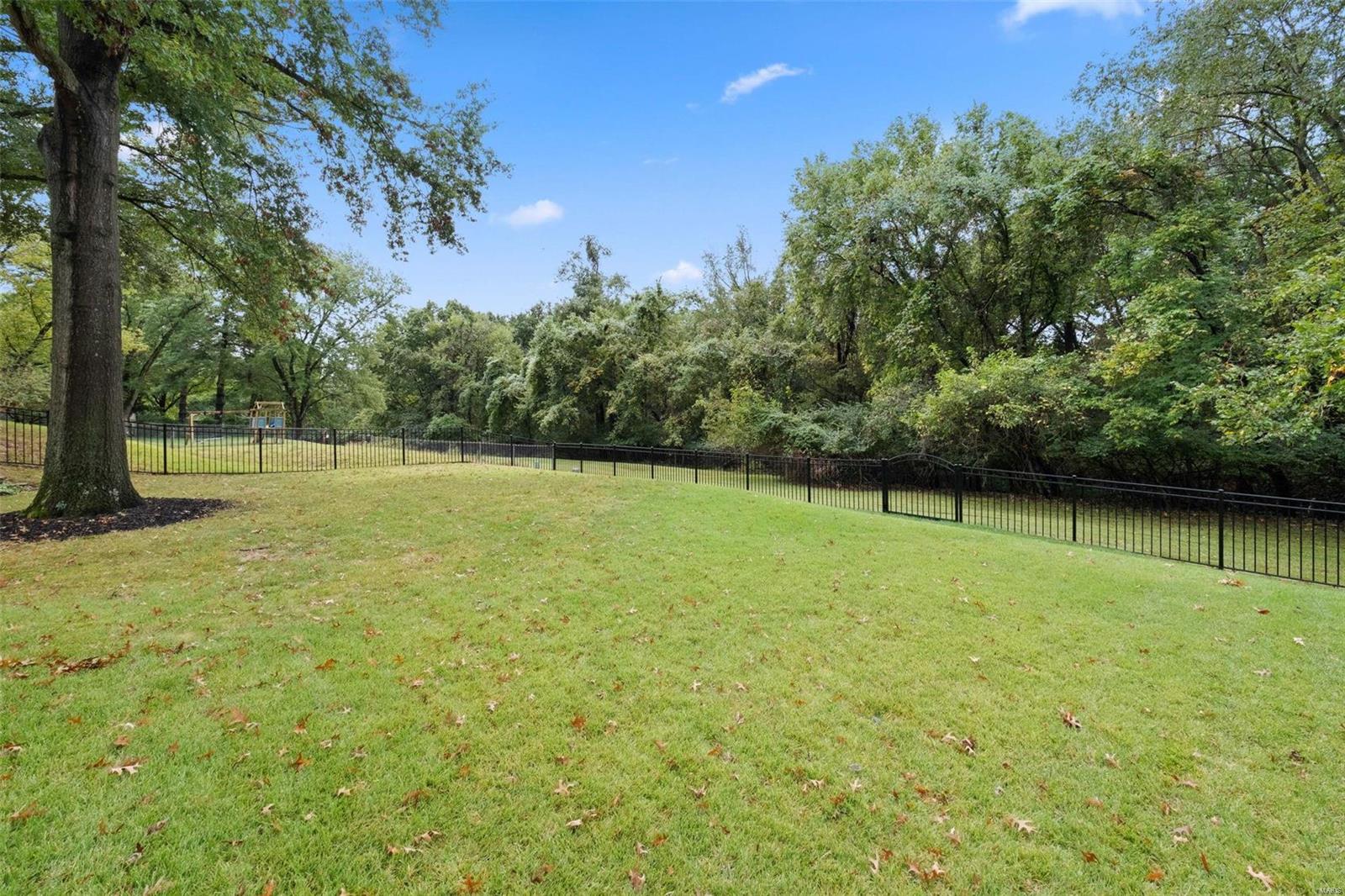 614 Twigwood Drive Ballwin, MO 63021 - Photo 13 of 40