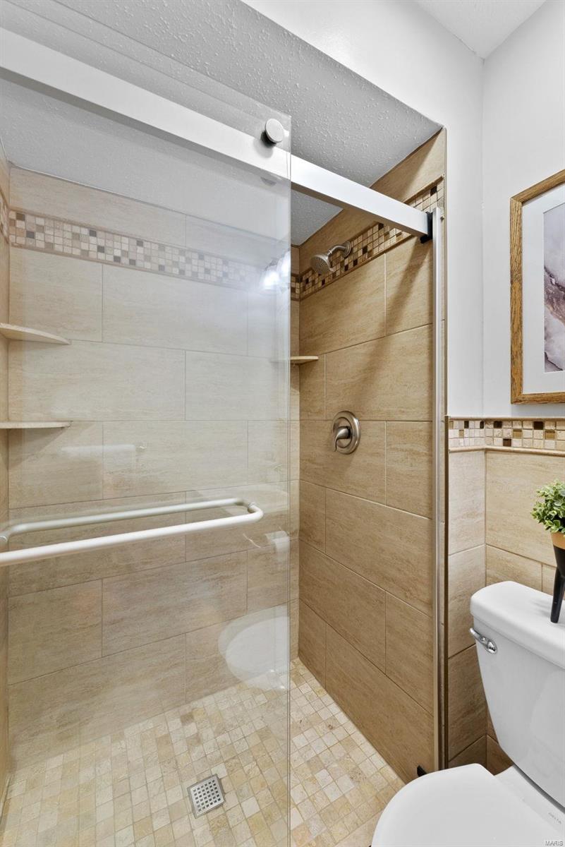 614 Twigwood Drive Ballwin, MO 63021 - Photo 18 of 40