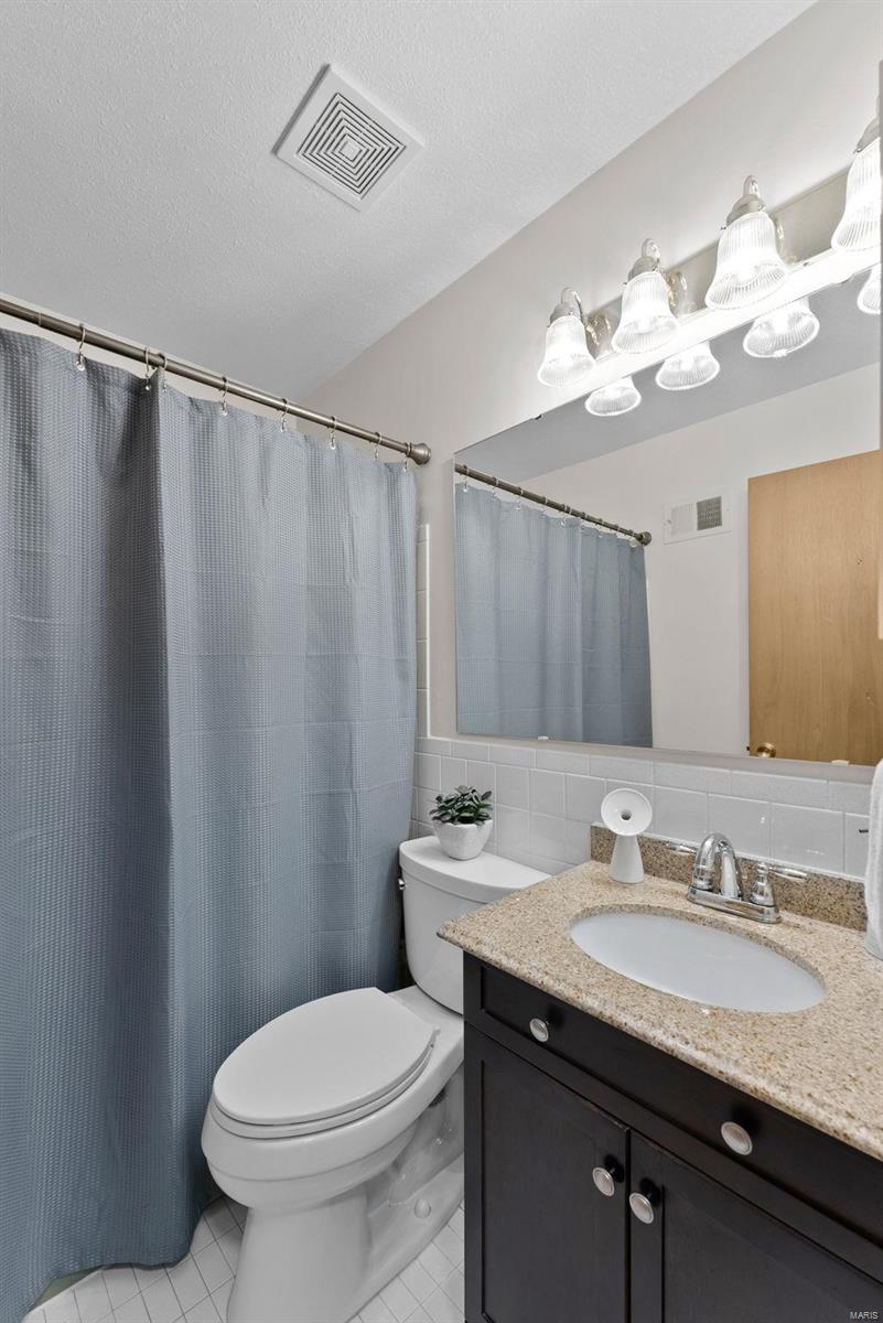 614 Twigwood Drive Ballwin, MO 63021 - Photo 21 of 40