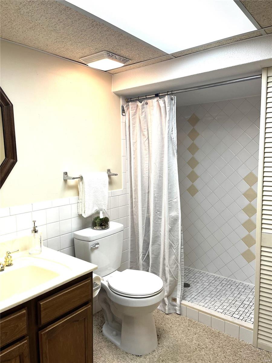 614 Twigwood Drive Ballwin, MO 63021 - Photo 33 of 40