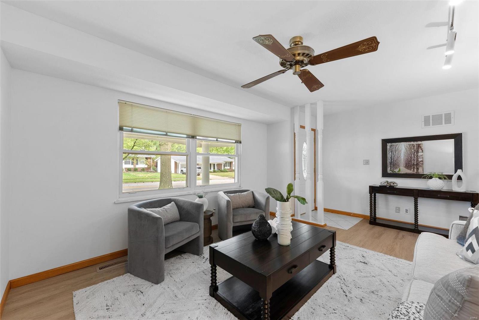 614 Twigwood Drive Ballwin, MO 63021 - Photo 5 of 40