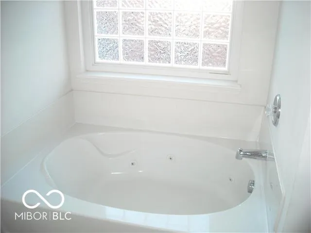 $2,600 | 998 3rd Avenue Northwest, Carmel, IN 46032