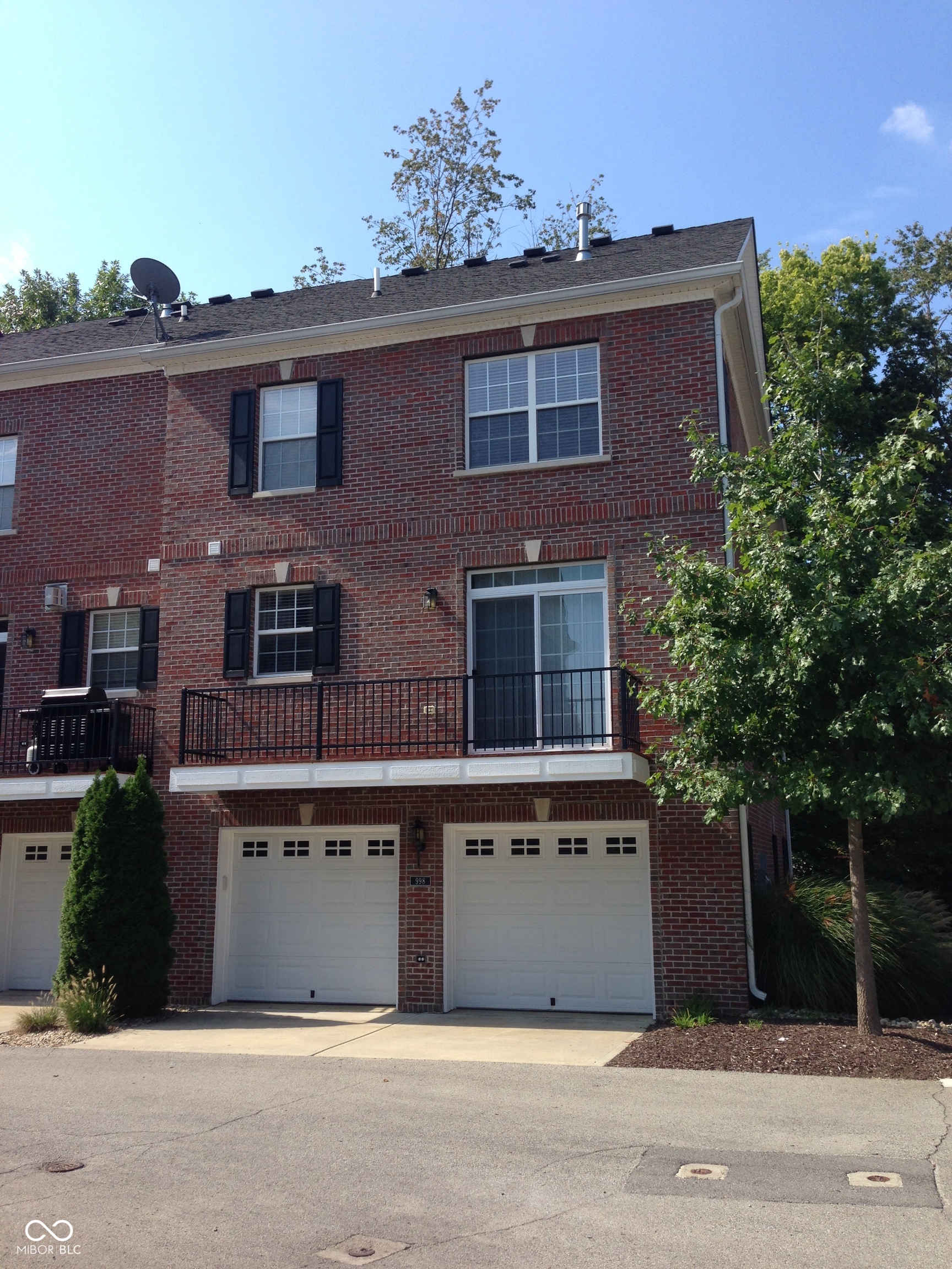 998 3rd Avenue Northwest Carmel, IN 46032 - Photo 13 of 15