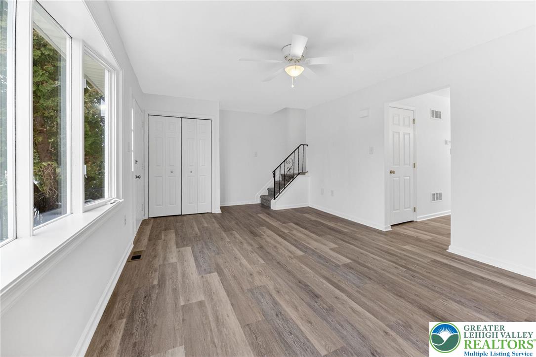 708 Cherokee Street Bethlehem, PA 18015 - Photo 5 of 25