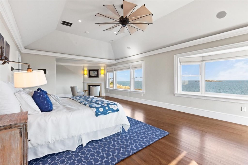 15 Spray Avenue Marblehead, MA 01945 - Photo 21 of 42 a bedroom with a large bed and a window