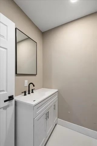 $2,300 | 3473 Townsend Street, Detroit, MI 48214