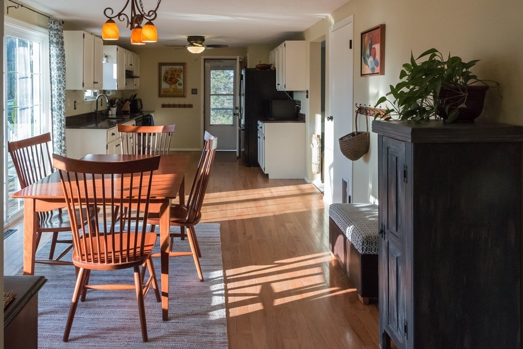 39 Stockwell Road Hadley, MA 01035 - Photo 21 of 26 Gallery Image 21