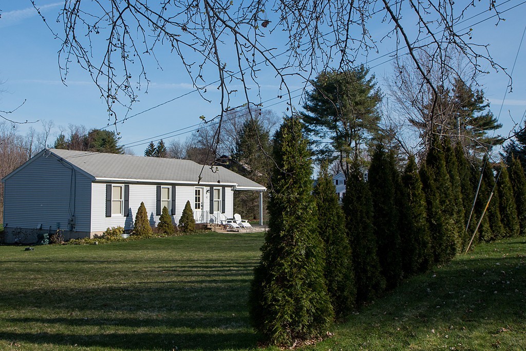 39 Stockwell Road Hadley, MA 01035 - Photo 3 of 26 Gallery Image 3