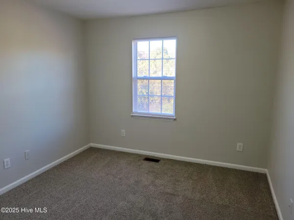 $1,400 | 3900 Elkin Ridge Drive, Unit G, Greenville, NC 27858