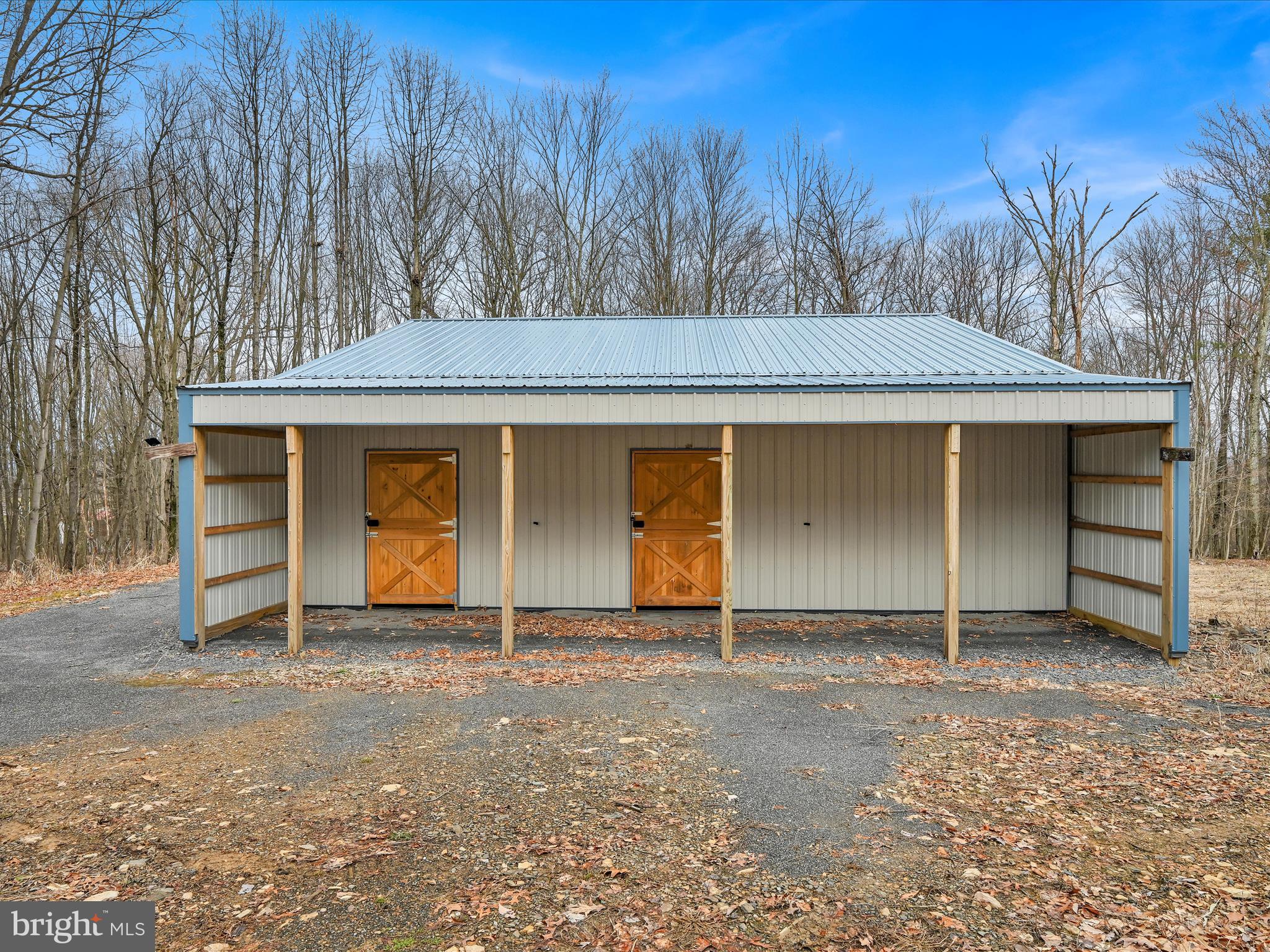 64 Nut Grove Road Pine Grove, PA 17963 - Photo 28 of 42 Barn