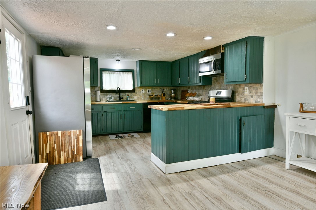 338 East Calla Road Youngstown, OH 44514 - Photo 5 of 48