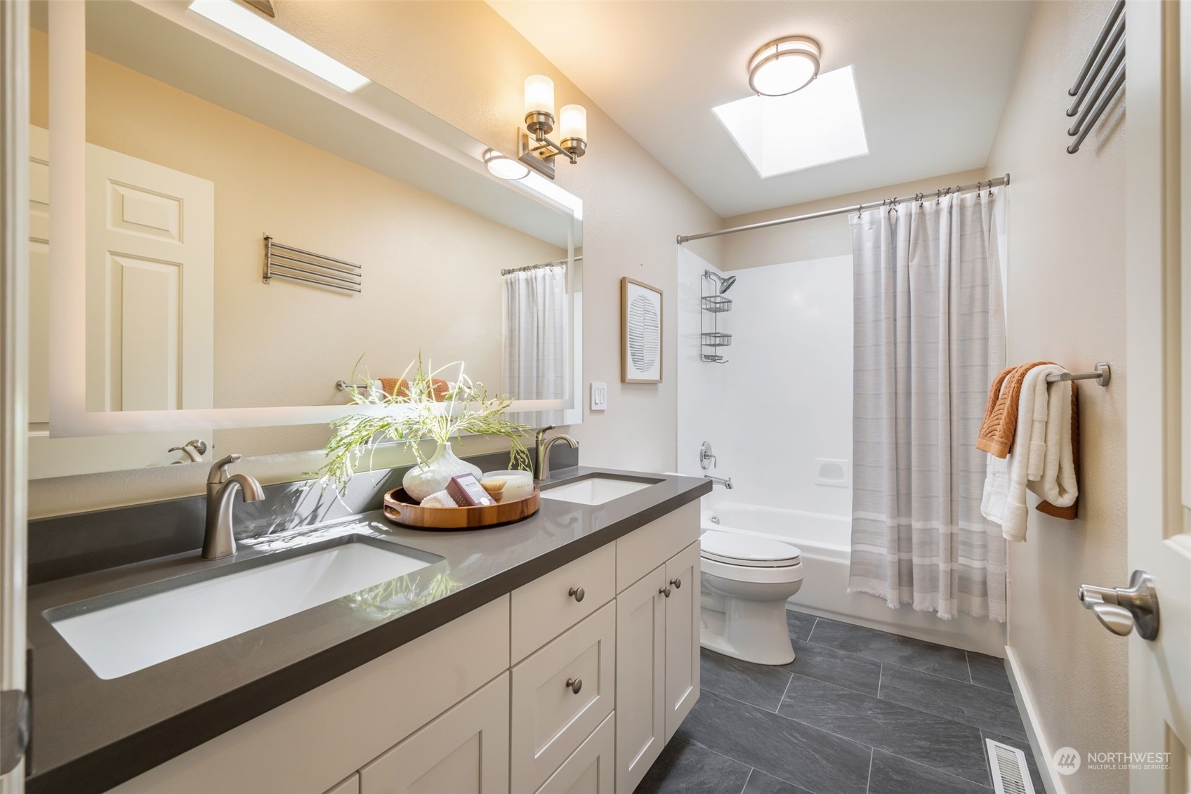 8804 Northeast 198th Street Bothell, WA 98011 - Photo 24 of 38 Gallery Image 24